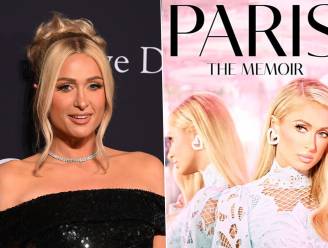 “Ze dwongen mij om op een tafel te gaan liggen en mijn benen te spreiden”: Paris Hilton legt haar ziel bloot in haar memoires