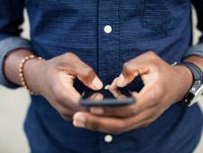Zwoegen op een motivatiebrief? Solliciteren kan steeds vaker met een WhatsAppje
