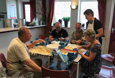 Samen tafelen én (koks)geheimen delen in Rekken