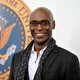 Acteur Lance Reddick (The Wire) wist met zijn diepe stem zowel gezag als empathie uit te stralen