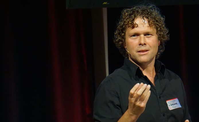 Michel Penterman: gitaarleraar, ondernemer en docent.