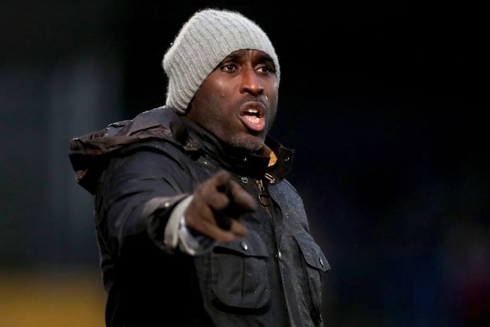 Sol Campbell, tegenwoordig coach van Southend United.