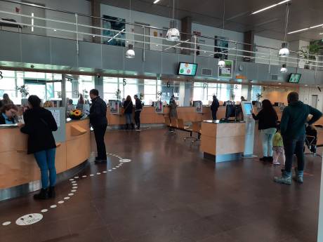 ‘Even’ een paspoort of rijbewijs aanvragen in Amersfoort? Daar moet je weken op wachten