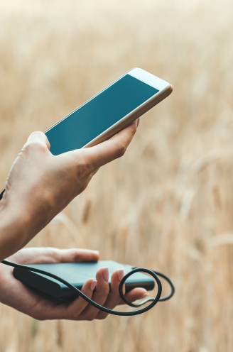 Geen stopcontact op vakantie of de festivalweide? Dit zijn de beste powerbanks van het moment