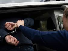 25.000 euro cash gevonden bij dealer thuis