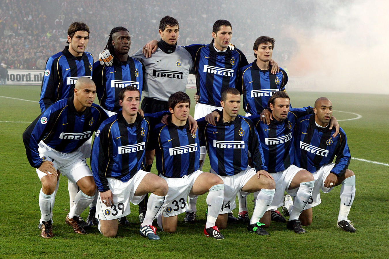 Интернационал 2010. Программа интернационале. Milan fc 2006. Состав интера 1998 год. Программа интернационале.