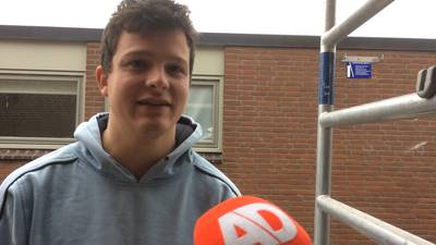 Storm blaast gevel van huis Max dag na ontvangen sleutels