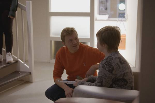 Een valse start - 100 dagen in de jeugd- en gezinszorg