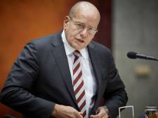 Fred Teeven mag zwijgen in onderzoek naar jongensprostitutie