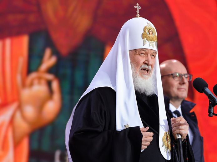 Patriarch Kirill, een medestander van president Vladimir Poetin, zou op vraag van Hongarije van de zesde Europese sanctielijst gehaald zijn.