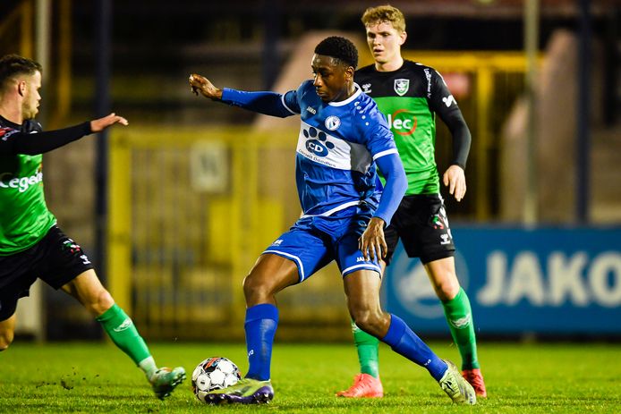Jeffrey Sekyere scoorde twee keer voor Rupel Boom, meteen zijn eerste goals voor de Steenbakkers.