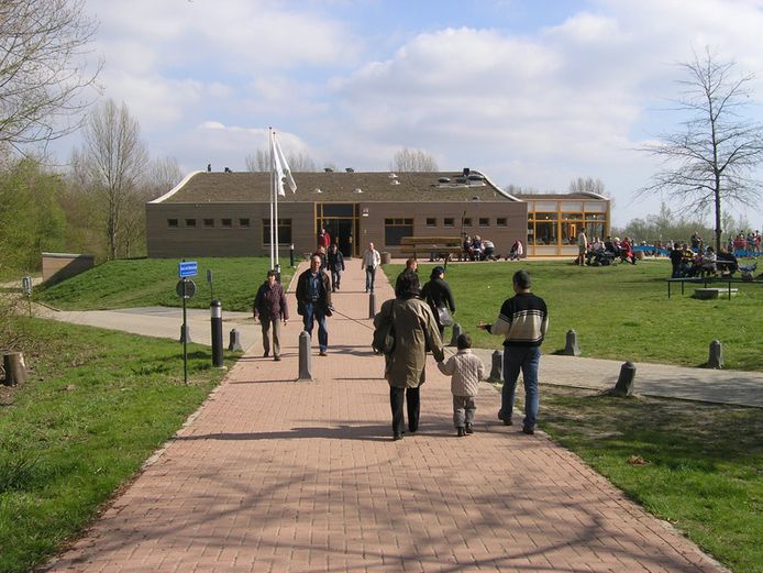 Het Biesboschcentrum in Dordrecht.
