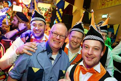 ’t Rad is met carnaval even hét epicentrum van Elshout: ‘Mudvol, maar geen kopzorgen’