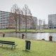 Huurders in Zuidoost opgeschrikt door verhoging servicekosten, buurt en winkeliers schieten te hulp