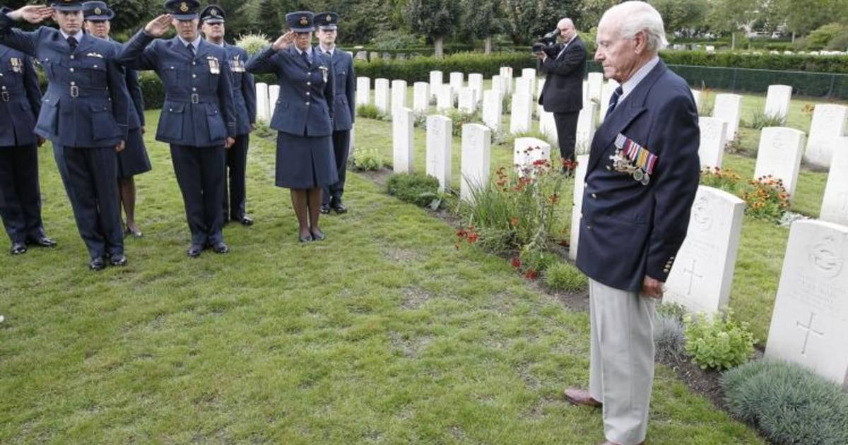 Ontsnapte piloot (87) terug in Esbeek