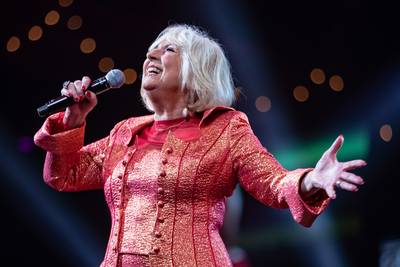 Willeke Alberti geeft verjaardagsfeestje in AFAS Live