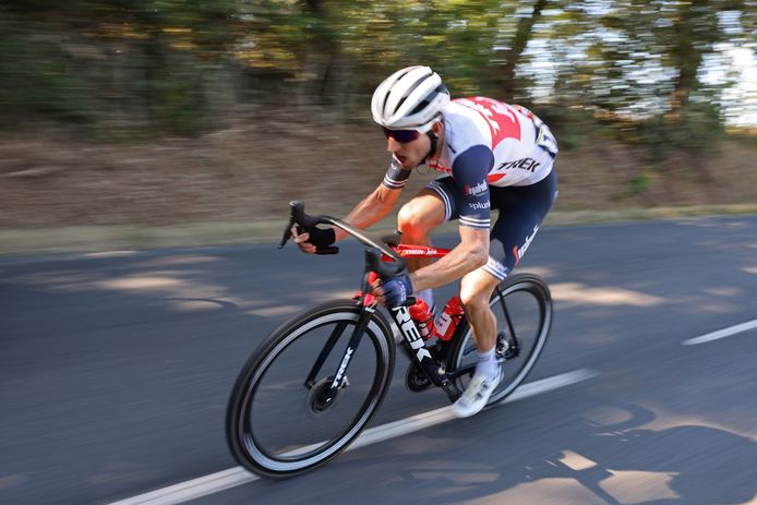 Mollema Met Complexe Polsbreuk Uit De Tour De France Tour De France Ad Nl