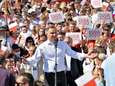 Poolse president wil adoptie door koppels van hetzelfde geslacht verbieden
