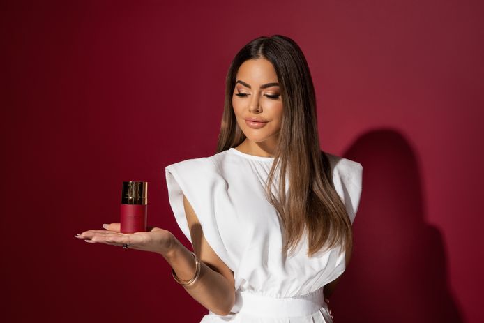 Lindsay van der Looij uit Best, oprichter van BLOY Insitute, de hipste beauty-kliniek in Amsterdam.