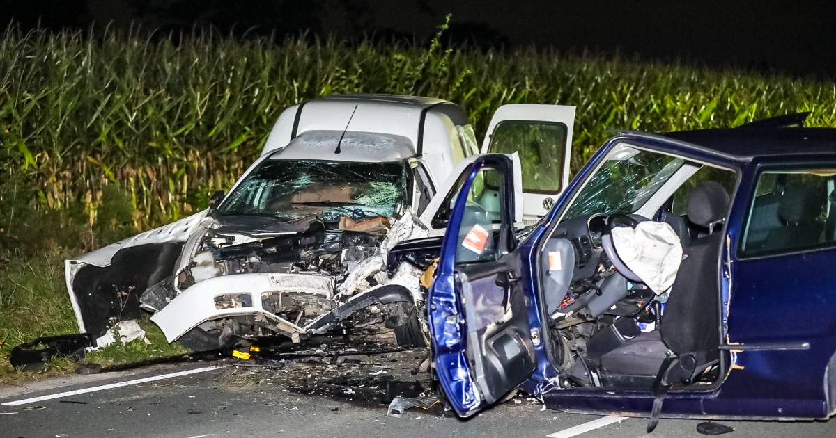 Opnieuw heftig ongeluk in Lunteren, waar brokkenwegen een hoofdpijndossier blijven.