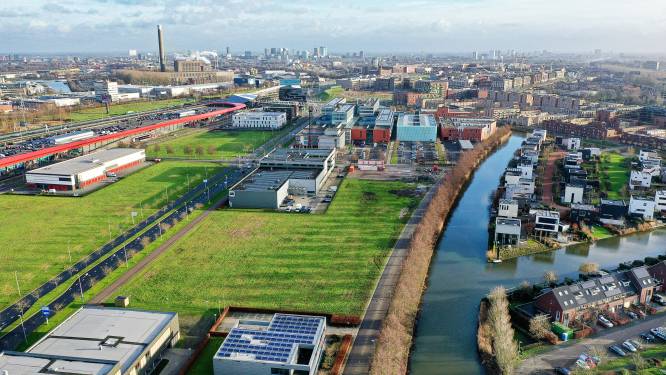 Buurt in Leidsche Rijn verzet zich tegen 450 tijdelijke woningen: ‘Hele dikke middelvinger naar de wijk’