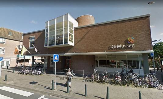 Buurtcentrum De Mussen op de Hoefkade in Den Haag