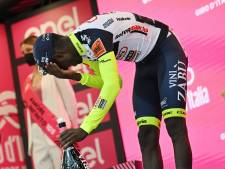 Giro past podiumceremonie aan na kurkincident met Girmay