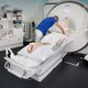 Volkskrant Ochtend: MRI kan borstkanker eerder opsporen dan mammografie | Infiltreren in een terreurgroep: goede politieactie of uitlokking?