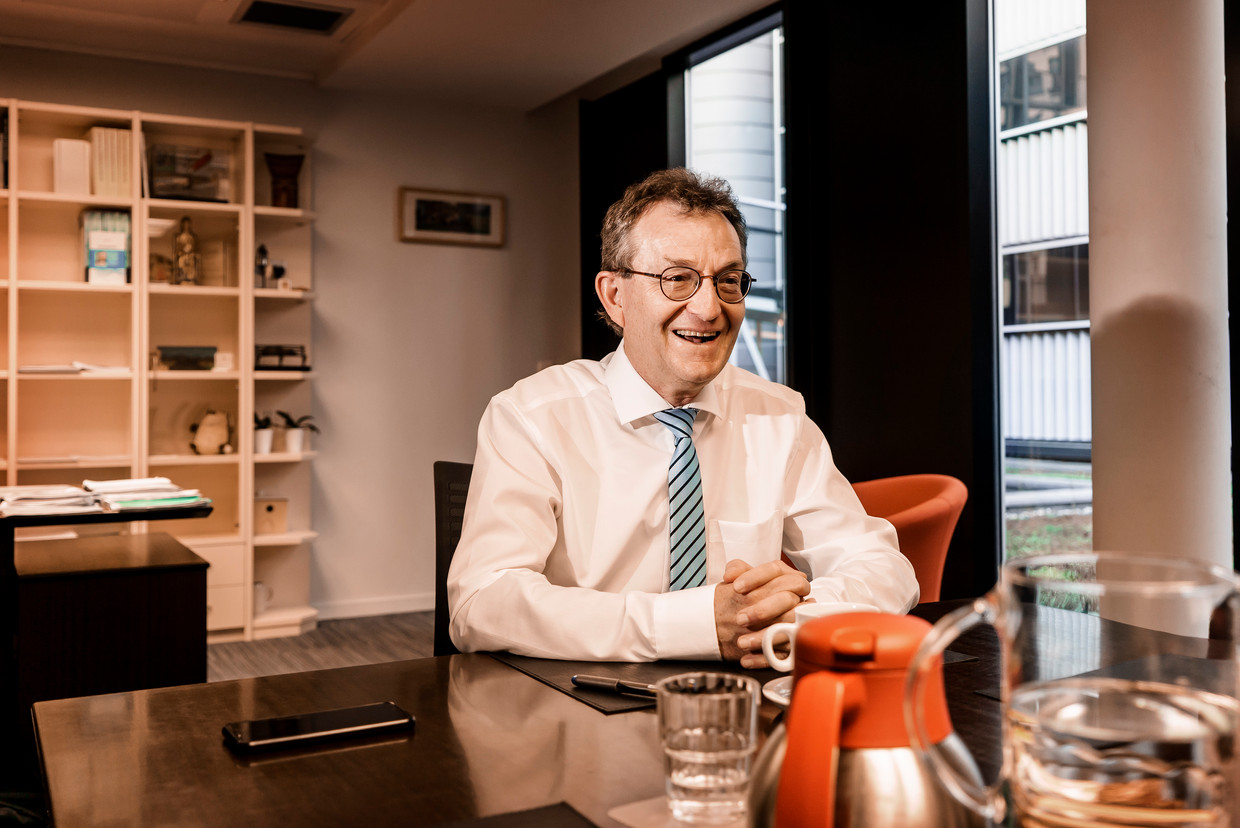 ‘Iedereen heeft nu de mond vol van levenslang leren. We pleiten ervoor om leerkrachten zich te laten bijscholen zodat ze ook een ander vak kunnen geven’, zegt Boeve.  Beeld Eric de Mildt