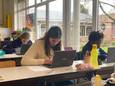 Leerlingen van de vijfde en zesde leerjaren van het gemeentelijk onderwijs krijgen een laptop.