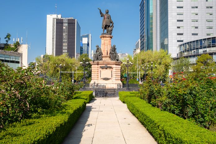 Het beeld van Christoffel Columbus aan de Paseo de la Reforma in Mexico-Stad.