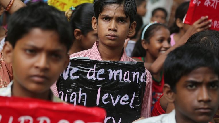 Demonstratie naar aanleiding van de vergiftigde leerlingen op de school in India Beeld ANP