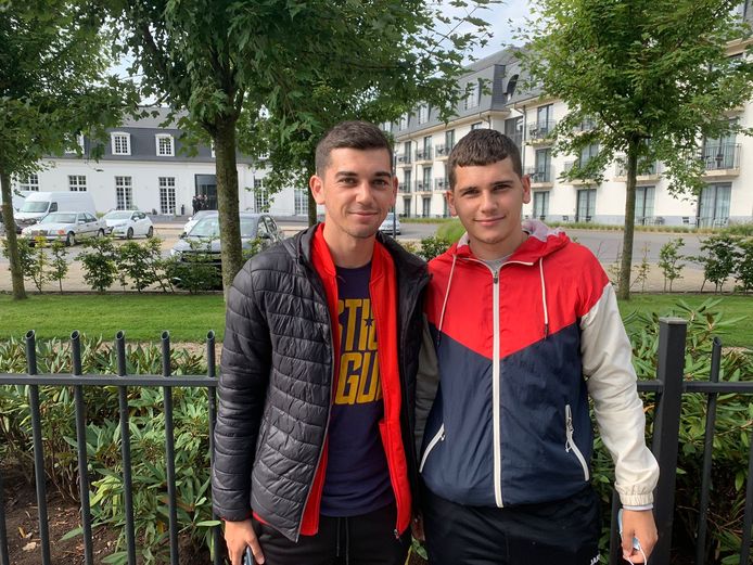 Mathis en Remi kwamen uit La Louvière naar Oostkamp om Messi te zien