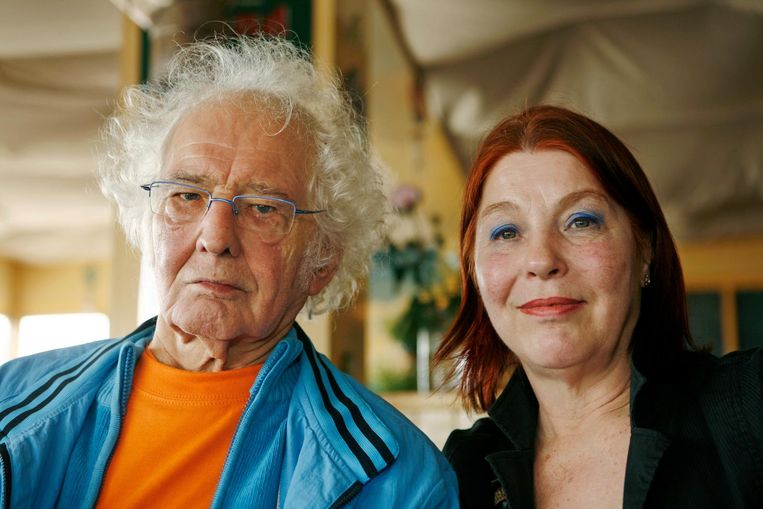 Jan Wolkers met zijn vrouw Karina, vijf maanden voor zijn dood. Beeld anp