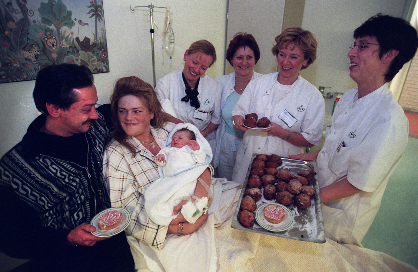 Shannon Brandes kort na haar geboorte in het ziekenhuis.