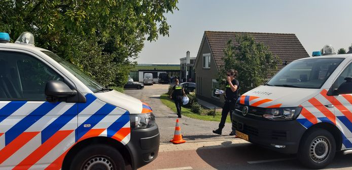Drugslab gevonden aan de Tonsedijk in Zwingelspaan.