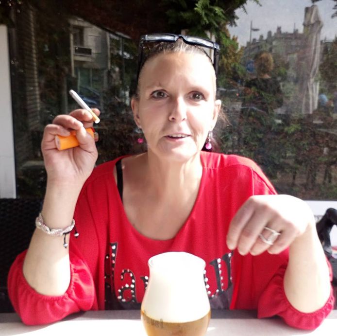 Slachtoffer Nancy De Landtsheer. De politie bood haar naar eigen zeggen opvang in een vluchthuis aan, maar ze weigerde.