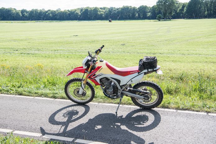 Bij een ongeval in Alphen raakten woensdagmiddag twee weggebruikers gewond.