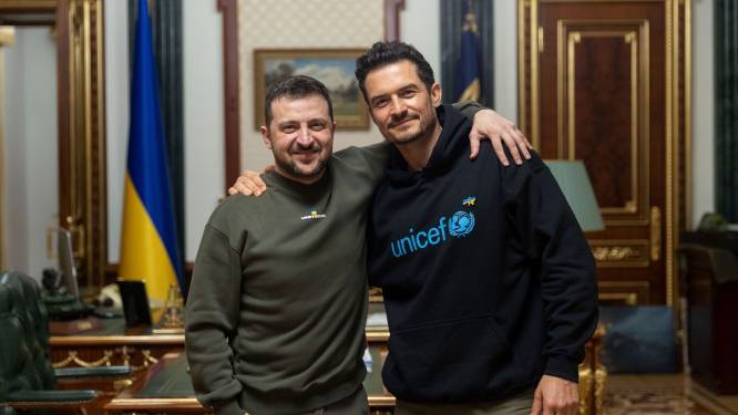 Orlando Bloom ontmoet president Zelensky in Oekraïne: “Vreselijk om angst in ogen van kinderen te zien”