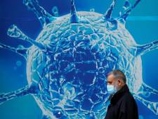 Covid-19: des chercheurs découvrent une “empreinte immunologique” qui prédit le risque de décès