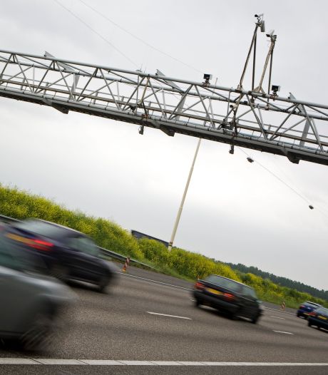 Na 35 jaar soebatten komt rekeningrijden er toch: ‘Tarieven op basis van uitstoot’