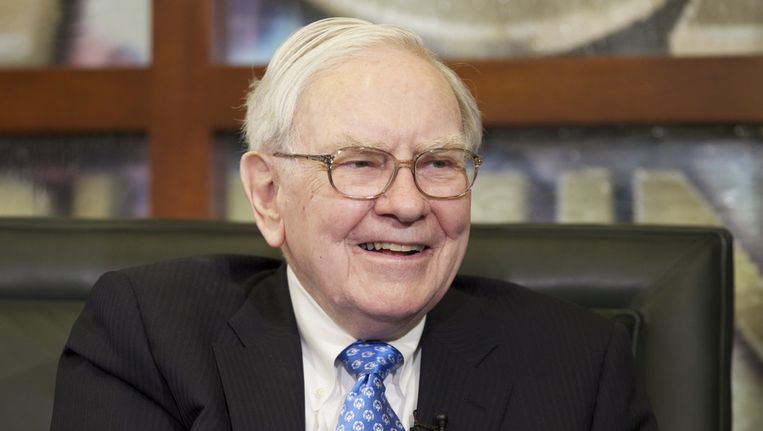 Warren Buffett (83) boert nog altijd goed. Beeld AP
