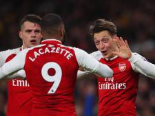 Arsenal en Liverpool spelen gelijk in knotsgek duel
