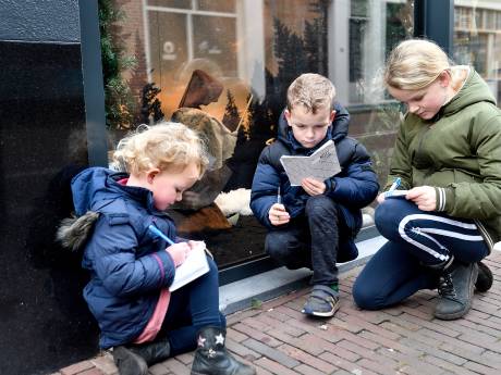 Zo kom je als gelovige de kerst door: met een Ik hou van Jezus show, een Bijbelse pubquiz of een digitale nachtmis
