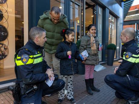Kinderen die zich goed gedragen op de bon geslingerd: ‘Eerste indruk van politie moet positief zijn’