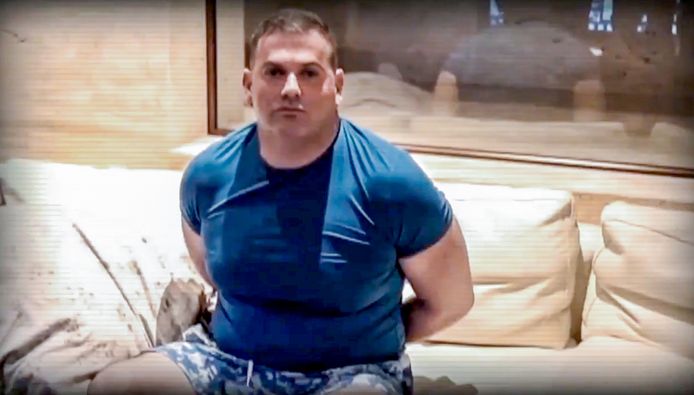Archiefbeeld. Een stilstaand videobeeld van de arrestatie van maffiabaas Raffaele Imperiale door de politie van Dubai. (04/08/21)