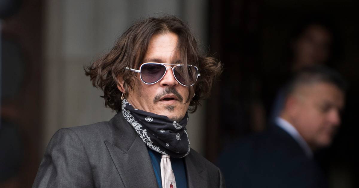 Johnny Depp ontkent slaan Amber Heard na grap over ...
