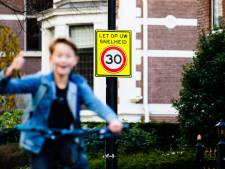 Op deze Dordtse wegen mag je straks misschien nog maar 30 kilometer per uur