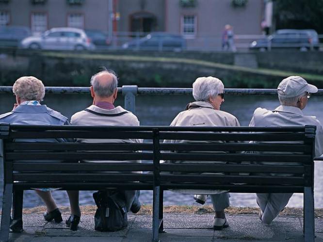 Duizenden Belgen dreigen zonder pensioen of uitkering te vallen