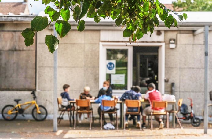 Zomerschool in Poperinge.
